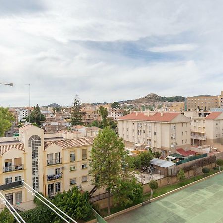 Stunning Spacious City Apartment With Free Parking Malaga Luaran gambar