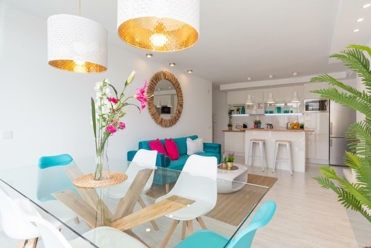 Stunning Spacious City Apartment With Free Parking Malaga Luaran gambar